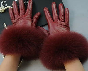 Queens Leather & Fur Gloves