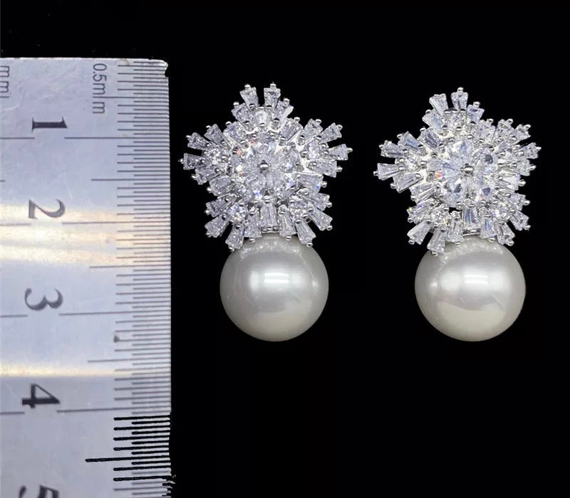 Pearla Earrings